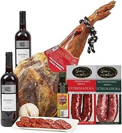 Cestas gourmet con vino y dulces