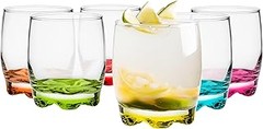 Conoce los tipos de vasos que incluyen los juegos de cócteles
